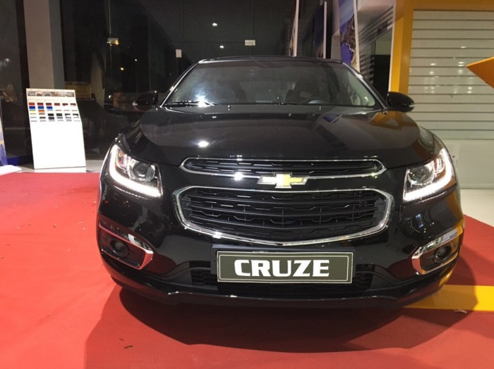 Chevrolet Cruze 2017 thích hợp cho kinh doanh grab uber hiệu quả, vay cao nhanh