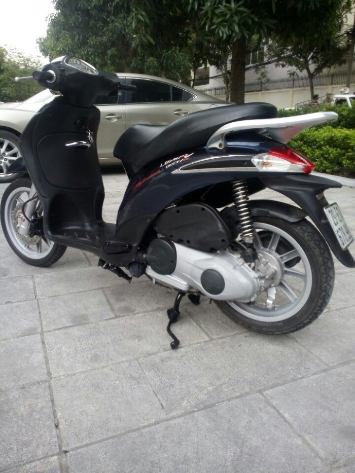 Lyberty 3vie xanh dương đời 2014.