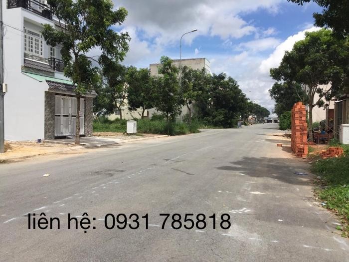 Định cư nước ngoài bán gấp lô đất trong tuần đường Nguyễn Hữu Trí