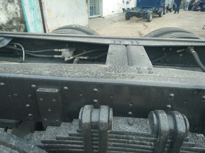 Bán gấp xe Dongfeng 18t7 mới 100%, vay vốn 100% giá trị xe