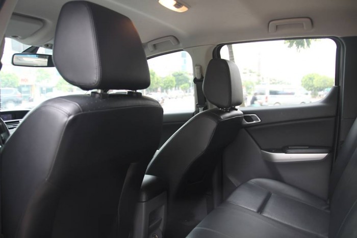 Mazda BT50 2.2AT sản xuất 2015 số tự động.