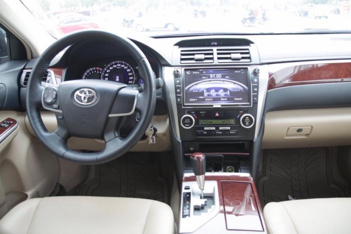 Xe Toyota Camry 2.5G sản xuất 2013 số tự động