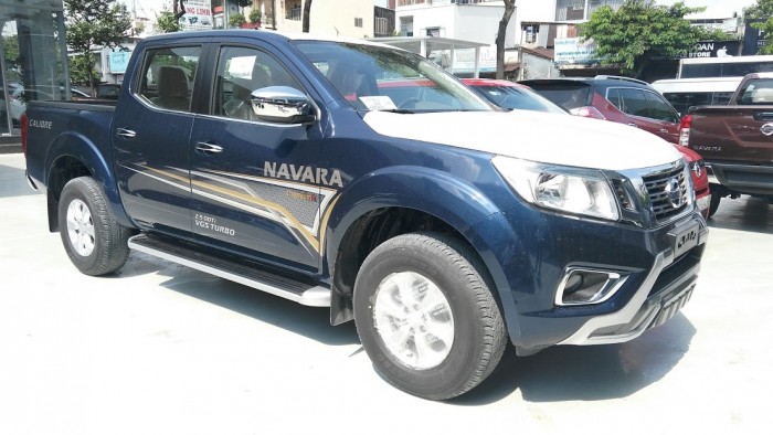 Nissan Navara 2.5 EL 2017, xe giao ngay, giảm tiền mặt 85tr, hỗ trợ vay 80%