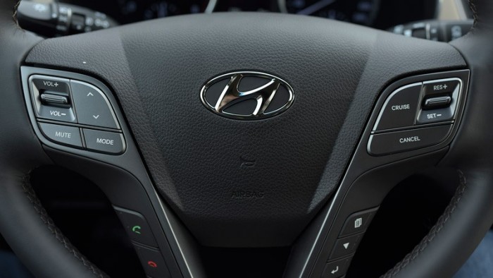 Hyundai SantaFe 2017  động cơ Diesel 2.2L