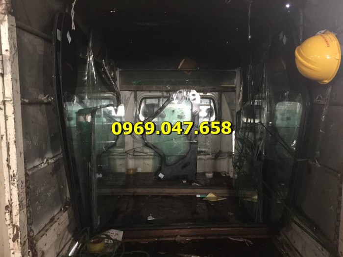 Kính Cabin Máy Xúc Lật Đào San Ủi