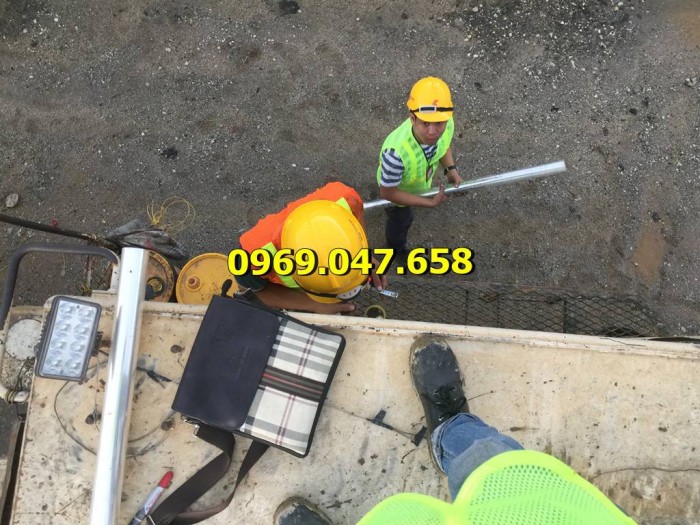 Kính Cabin Máy Xúc Lật Đào San Ủi