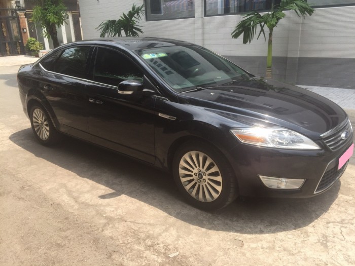 Cần bán xe Ford Mondeo 2.3at 2014 màu đen vip , xe gđ đi kĩ