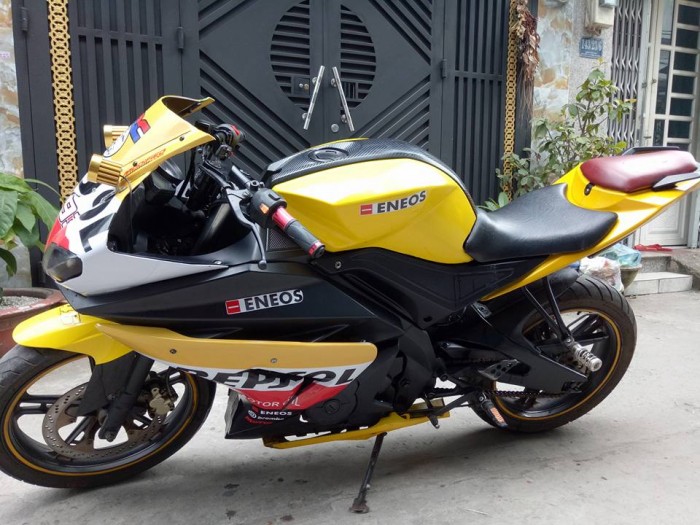 Cần bán lại xe moto visitor phoenix 175c 2k12 mẫu thể thao phong cách .màu vàng đen như hình 2 thắng đĩa.