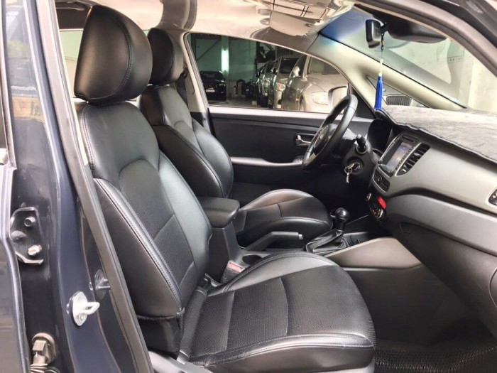 Cần bán gấp con Kia Rondo 2015 số tự động màu xanh đá Full opption