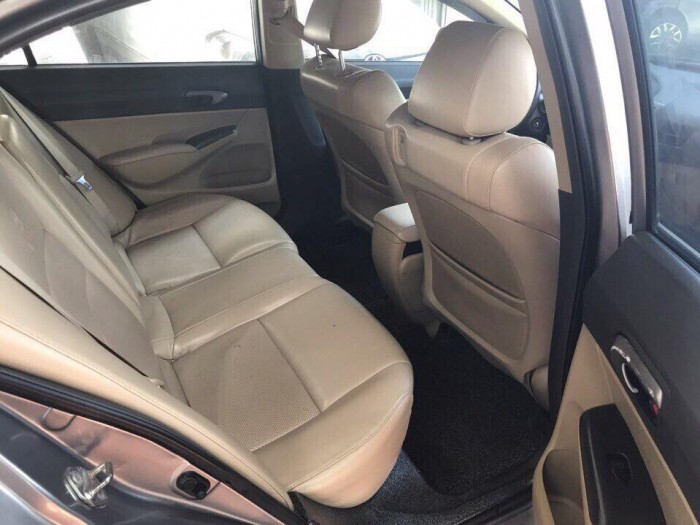 Cần bán xe Honda Civic 2008 số sàn màu vàng cát odo 80.000km