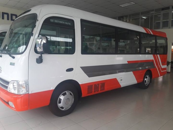 Xe khách 29 chỗ hyundai county - xe hyundai county 29 chỗ giao xe ngay
