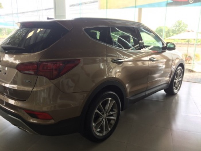 Santafe 2017 2.2l động cơ dầu full