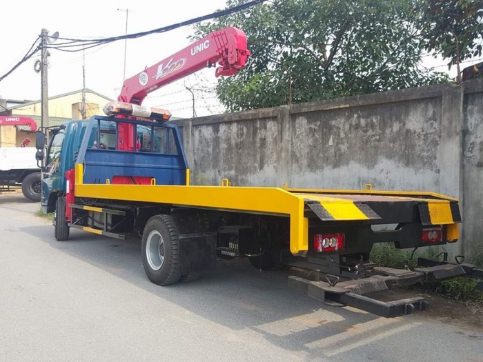Xe Ô Tô Kéo Chở Xe Thaco Olin700c Gắn Cẩu Unic340 3 Tấn 5 Đốt