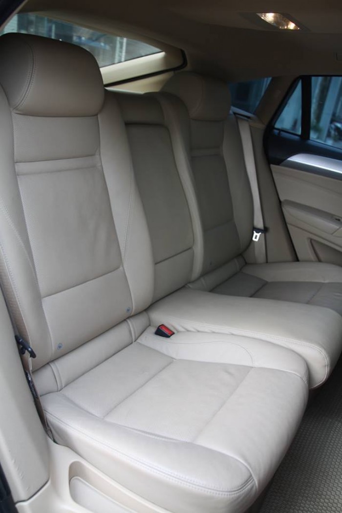 BMW X6 Model 2009. Màu đỏ nội thất kem đăng ký chính chủ cá nhân biển Hà Nội