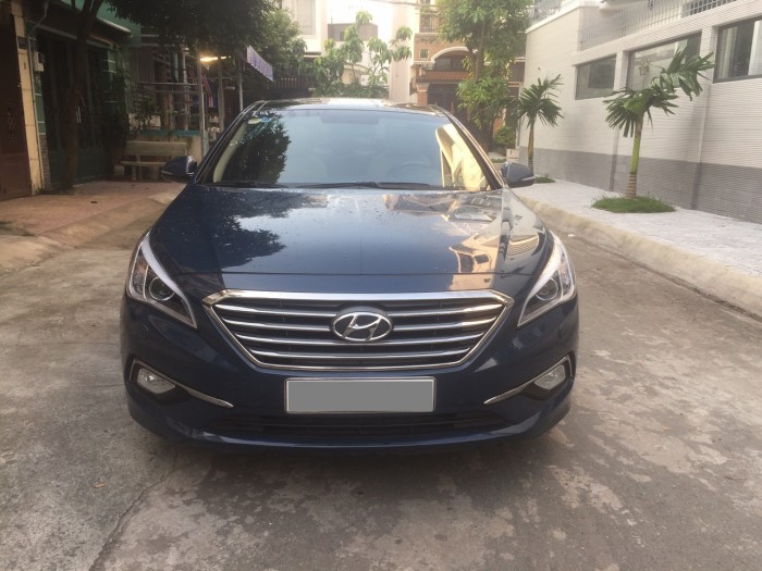 Bán xe Hyundai Sonata fullopption màu xanh nhập khẩu at sx 2016.