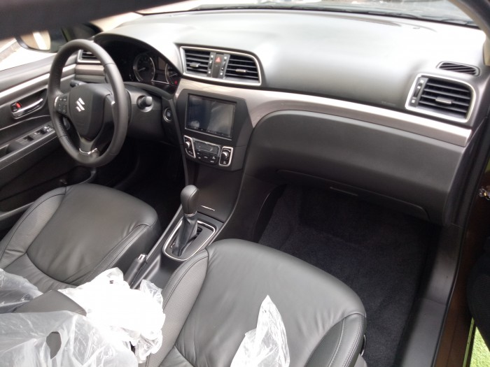 Suzuki Ciaz giá rẻ tại Hà Nội