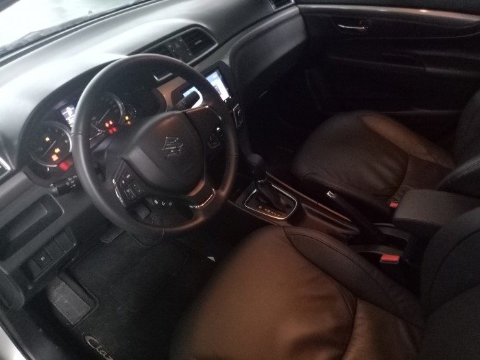 Suzuki Ciaz giá rẻ tại Hà Nội