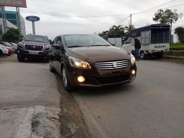 Suzuki Ciaz giá rẻ tại Hà Nội