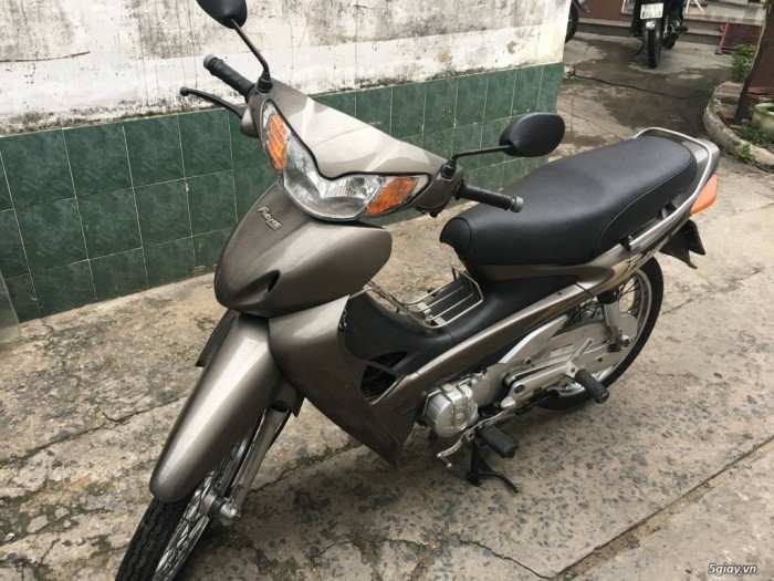 Future đời đầu màu xám ,bstp ,chính chủ ,giá 14,7tr (còn t/l).