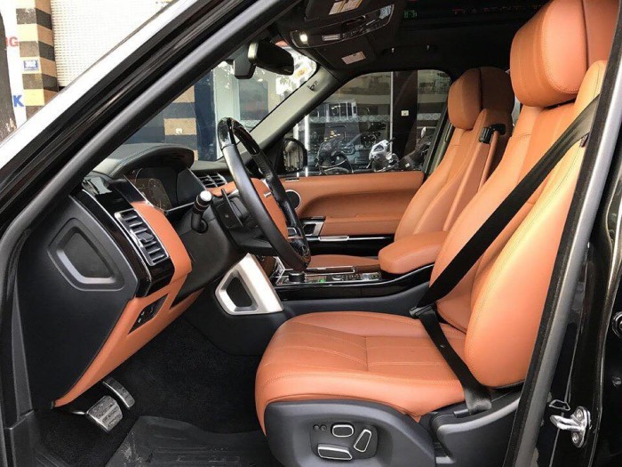 Bán xe Range Rover Autobiography 5.0 màu đen nội thất da bò 2014