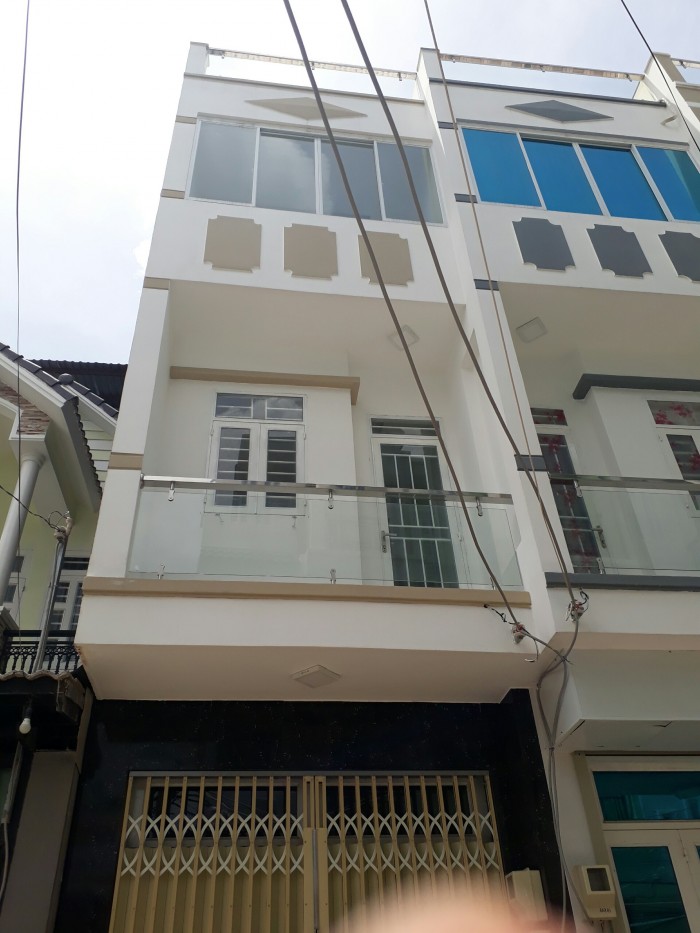 Nhà hẻm xe hơi gần cầu Ông Bốn đường lê Văn Lương 4 phòng ngủ