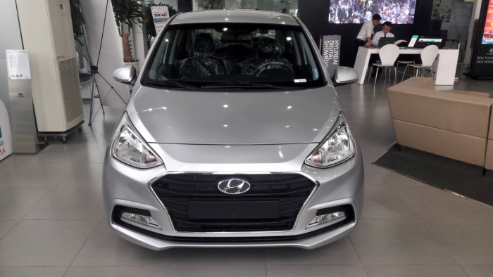 Hyundai Grand i10 Sedan 2017 - Trả trước 100 triệu - Khuyến mãi 20 triệu- Tặng bảo hiểm