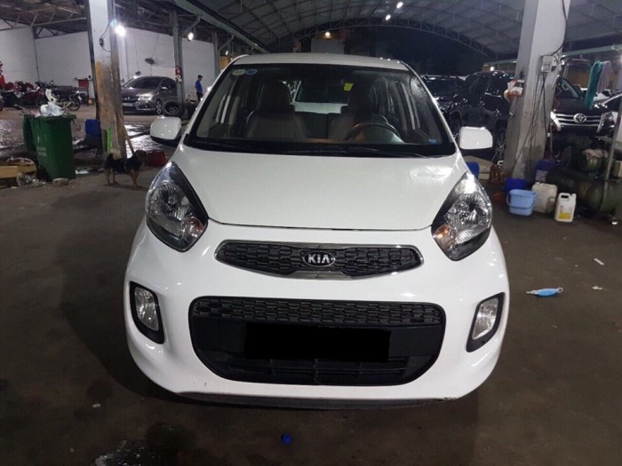 Cần bán gấp xe Kia Morning 1.25 mt 2015 odo 50.000km trắng sữa