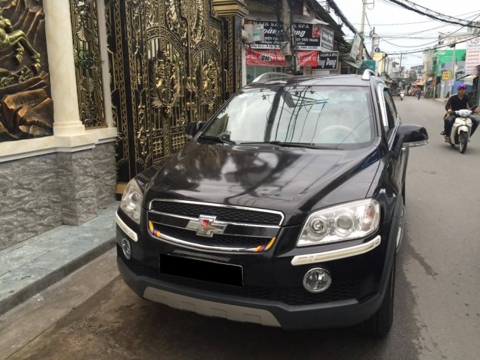 Cần bán Chevrolet Captiva LT 2009 số sàn màu đen xe gia đình sử dụng