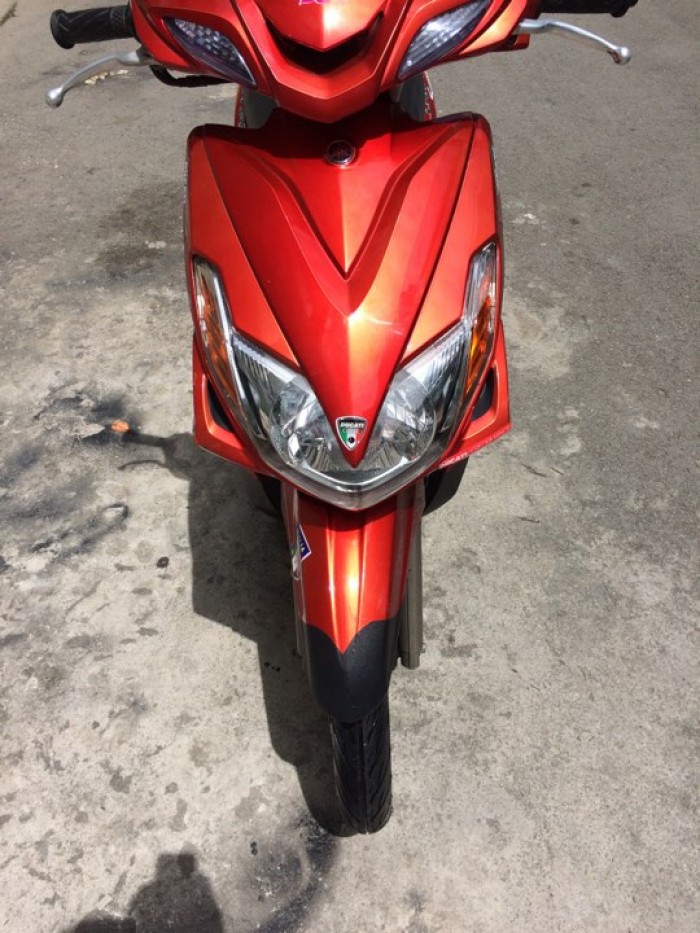 Yamaha luvias 125 màu do xe dep