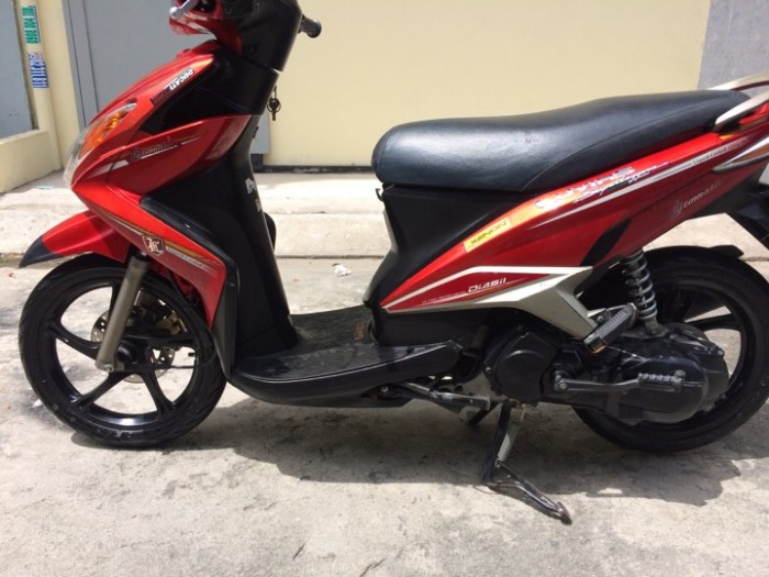 Yamaha luvias 125 màu do xe dep