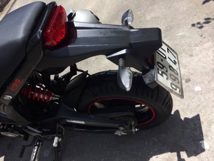 Xe moto DUCATI mini 110cc ngay chu nhe hinh that 100/0