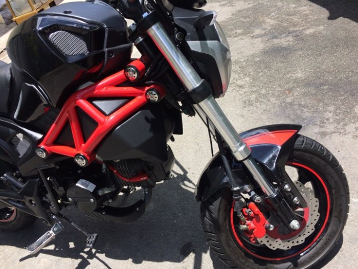Xe moto DUCATI mini 110cc ngay chu nhe hinh that 100/0