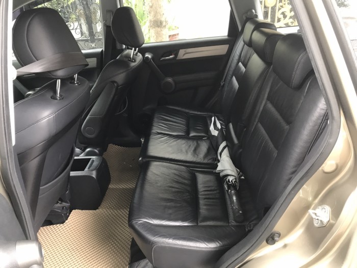 Bán xe Honda CRV 2011 bản 2.4 tự động màu vàng cát.