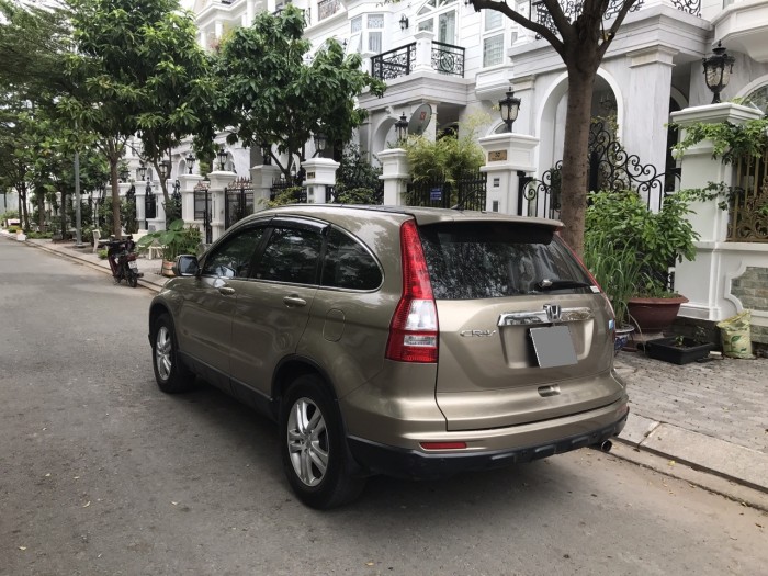 Bán xe Honda CRV 2011 bản 2.4 tự động màu vàng cát.