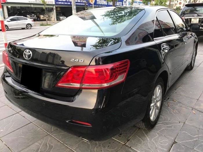 Bán Toyota Camry 2.4G 2010/ màu đen/ xe đi 8 vạn/options