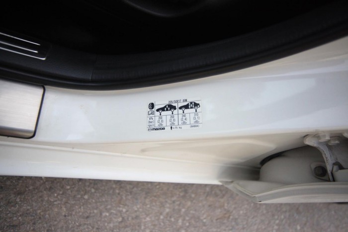 Cần bán chiếc Mazda 3 2013 ngọc trinh chính chủ