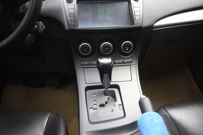 Cần bán chiếc Mazda 3 2013 ngọc trinh chính chủ