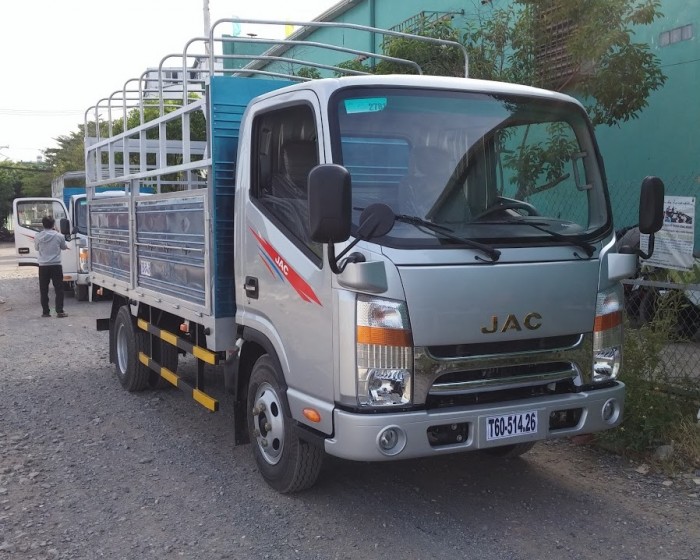 Xe tải jac 3.45 tấn. cabin đầu vuông cao cấp