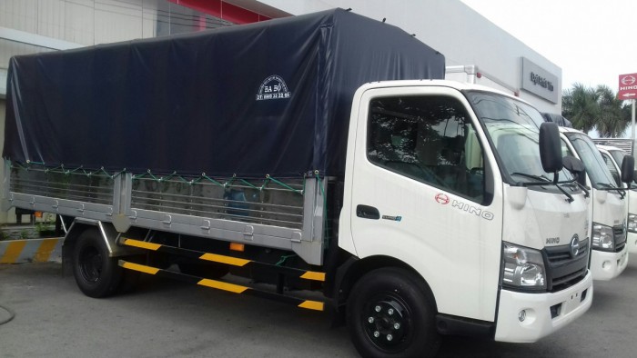 Chuyên bán xe XZU thùng mui bạt 7,5 tấn