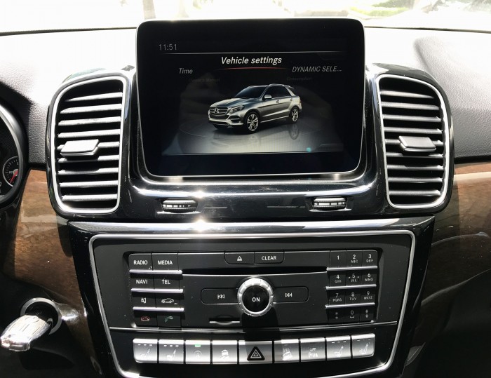 Bán Mercedes GLE400 Exclusive 2017 chạy lướt giá cực tốt