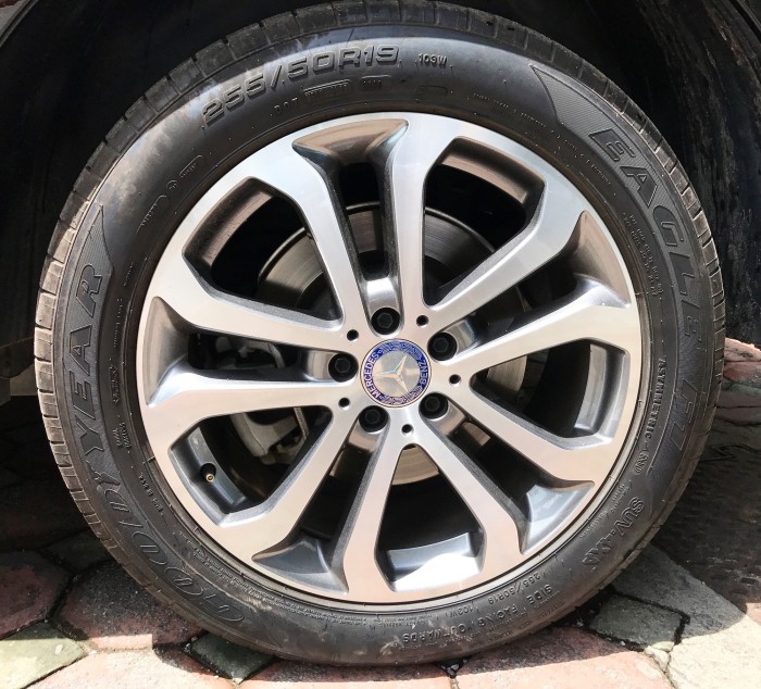 Bán Mercedes GLE400 Exclusive 2017 chạy lướt giá cực tốt