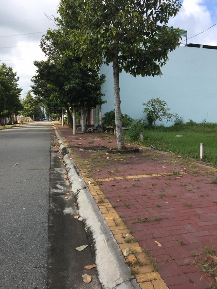 Bán đất mặt tiền đường Lê Hữu Trác, phường Long Tâm, Tp. Bà Rịa