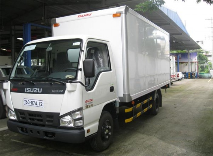 Giá xe isuzu QKR55H 1 tấn 9 giá rẻ tại Bình Dương