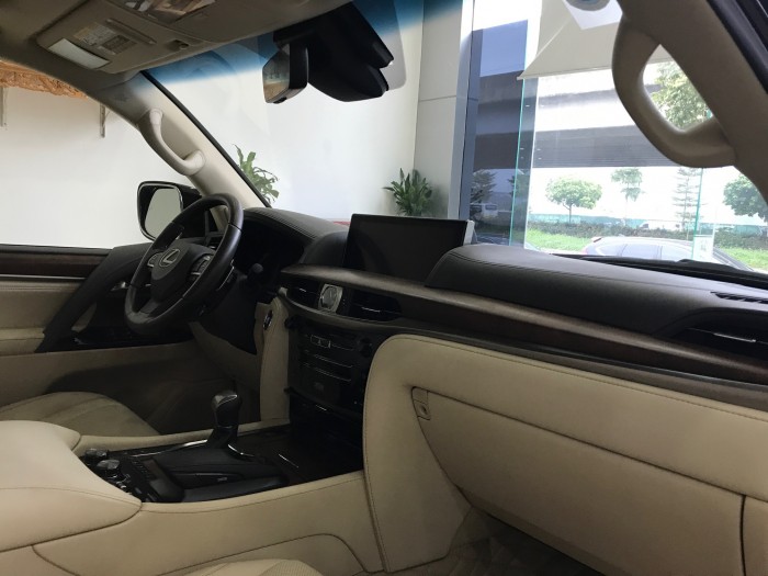 Lexus lx570 mỹ