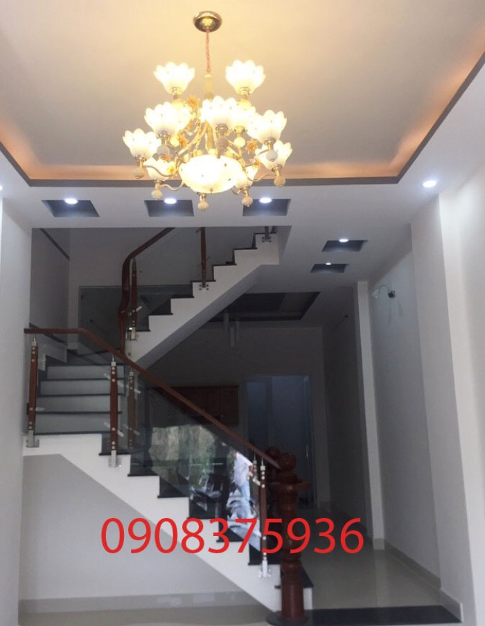Bán nhà mới đẹp Huỳnh Tấn Phát , Nhà Bè, DTSD 81m2, 3 lầu, 4PN.