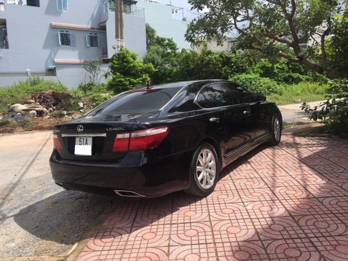 Bán xe Lexus LS460L 4G model 2007 màu đen vip