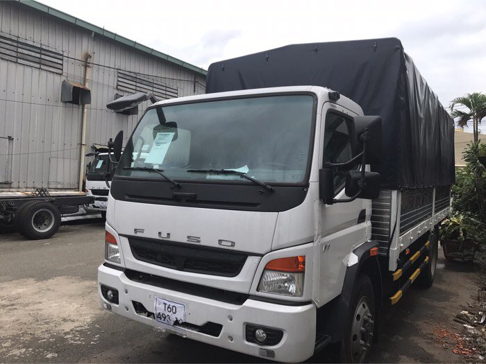 Xe tải fuso 7,3 tấn thùng mui bạt
