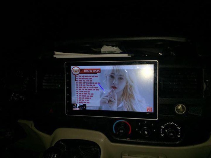 Màn hình DVD android 10inch cho xe Ford Transit