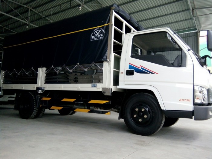 Xe Tải Dothanh 2 Tấn 4. Huyndai Iz49 Thùng Mui Bạt ( Máy Isuzu 2.8 - Turbo Tăng Áp ). Xe Tải Iz49 Cần Thơ