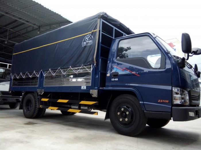 Xe Tải Dothanh 2 Tấn 4. Huyndai Iz49 Thùng Mui Bạt ( Máy Isuzu 2.8 - Turbo Tăng Áp ). Xe Tải Iz49 Cần Thơ